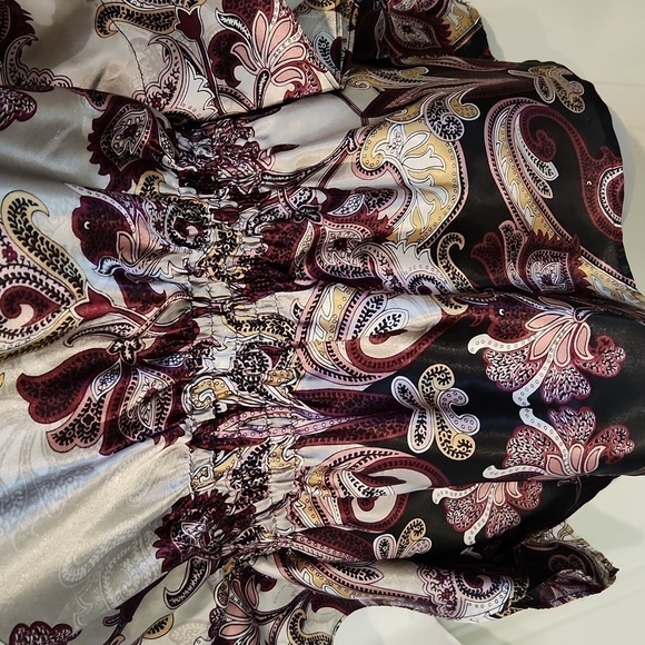 HEART Soul Beaded Scoop Neck Top - Picture 4 of 7